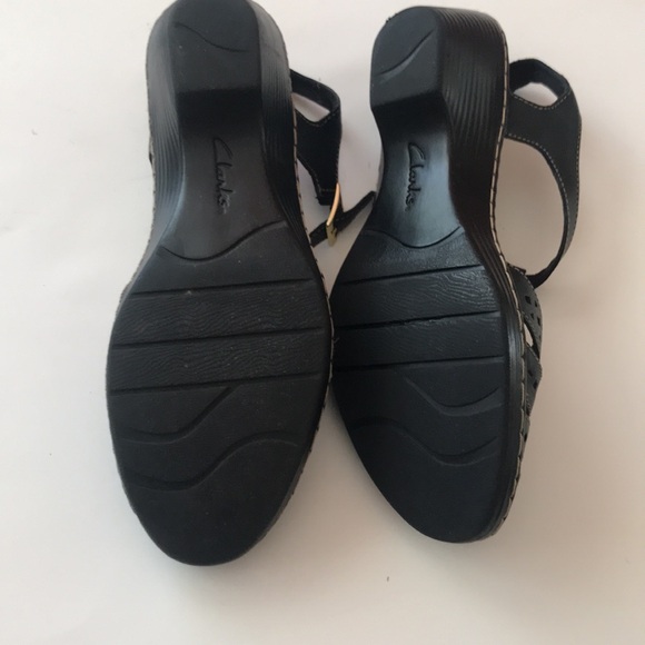 Women’s Clarks Sandals With Toe Sz9 - Picture 4 of 4
